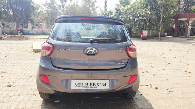 Hyundai i10 Asta Second-hand 2013 Hyundai i10 Asta for sale in Nashik-2