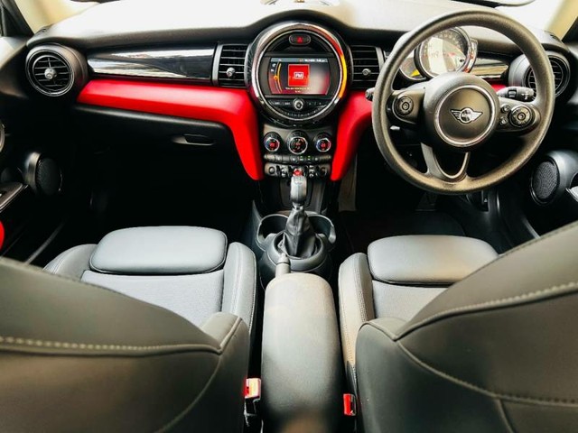 Second-hand 2019 Mini 3 DOOR Cooper D for sale in Pune-7