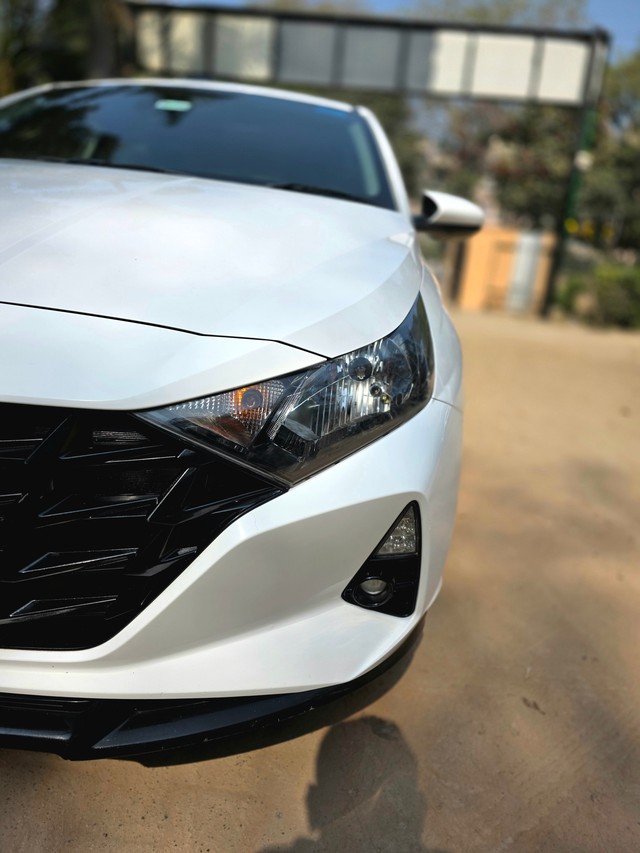 Second-hand 2023 Hyundai i20 Magna for sale in New Delhi-11