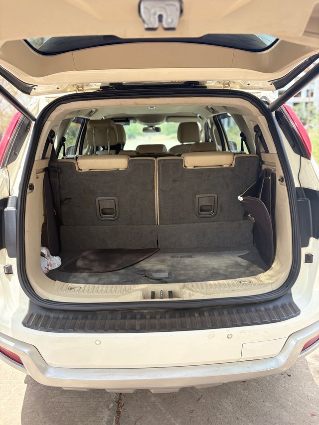 Ford Endeavour 3.2 Trend AT 4X4 Second-hand 2016 Ford Endeavour 3.2 Trend AT 4X4 for sale in Bhopal-10