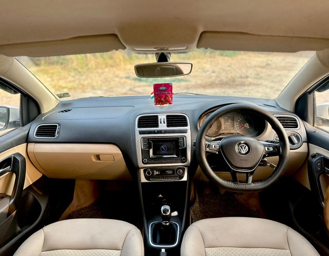 Volkswagen Polo 1.5 TDI Highline Second-hand 2016 Volkswagen Polo 1.5 TDI Highline for sale in Surat-5