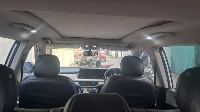 Second-hand 2023 Mahindra XUV700 AX5 BSVI for sale in Jabalpur-9