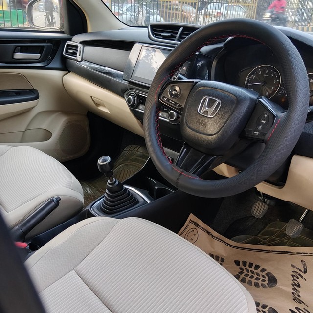 Second-hand 2018 Honda Amaze VX i-VTEC for sale in Gurgaon-10