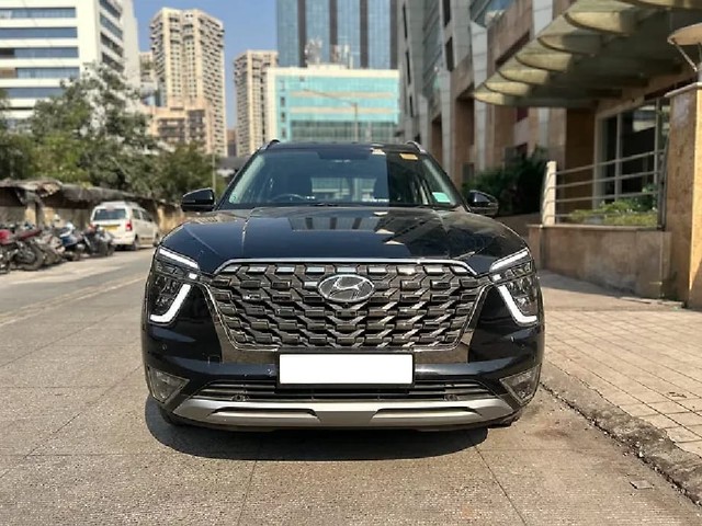 Second-hand 2022 Hyundai Alcazar Signature (O) Diesel AT BSVI for sale in Mumbai-4