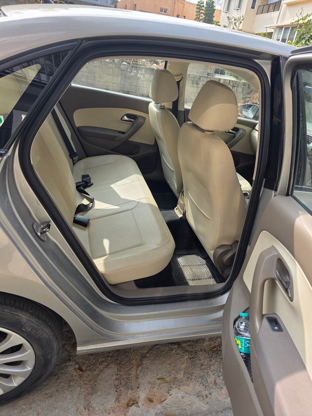 Second-hand 2016 Skoda Rapid 1.5 TDI AT Style Plus for sale in Bangalore-10