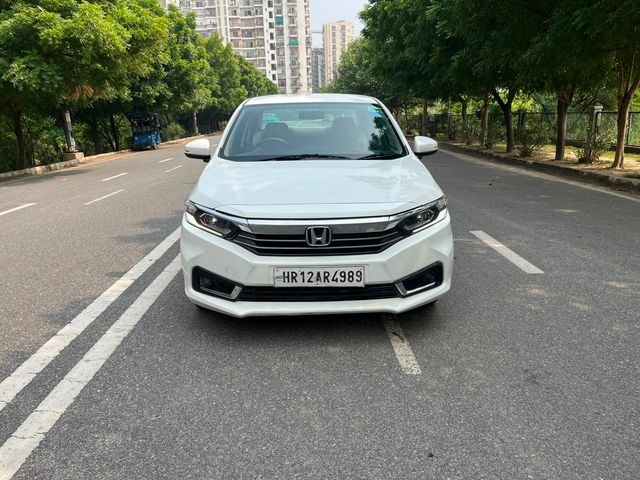 Honda Amaze 2nd Gen VX BSVI Second-hand 2023 Honda Amaze 2nd Gen VX BSVI for sale in Noida