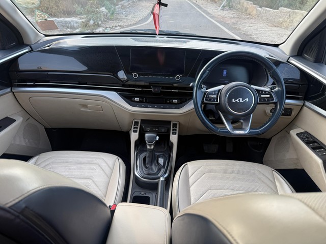 Second-hand 2022 Kia Carens Luxury Plus Turbo DCT 2022-2023 for sale in New Delhi-10