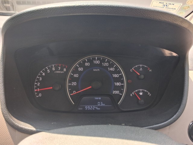 Second-hand 2014 Hyundai Grand i10 Asta for sale in Bangalore-6