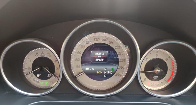 Second-hand 2015 Mercedes-Benz CLA 200 CDI Sport for sale in Kolhapur-6