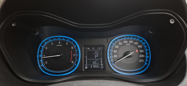 Second-hand 2022 Toyota Urban Cruiser EBELLA Premium AT for sale in Mumbai-4