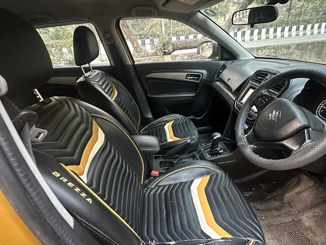 Second-hand 2018 Maruti Vitara Brezza ZDi Plus AMT for sale in New Delhi-8