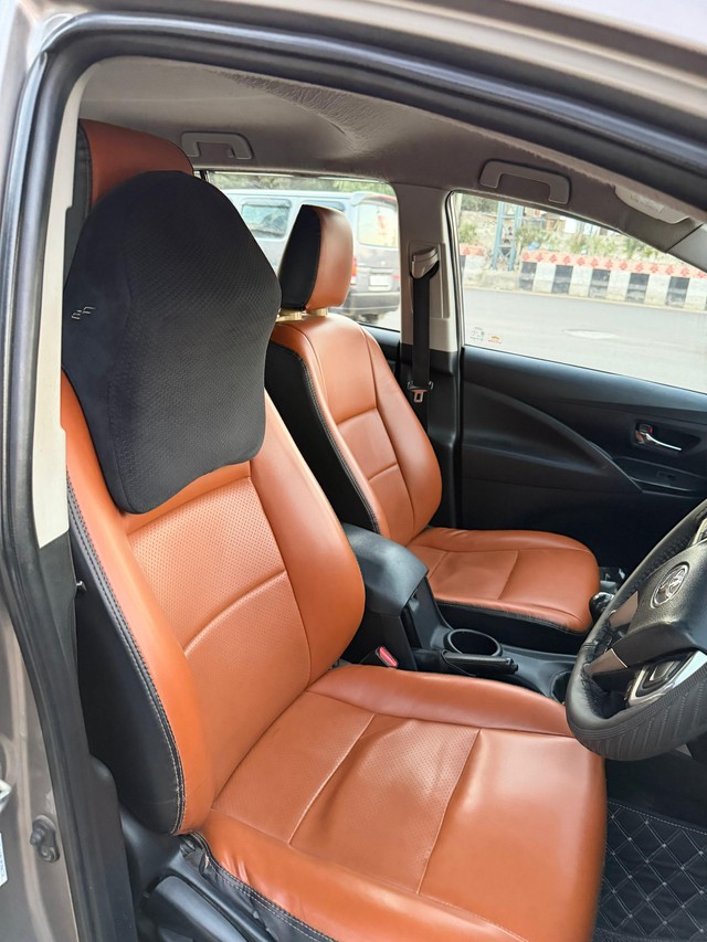 Second-hand 2018 Toyota Innova Crysta 2.4 GX MT BSIV for sale in Jaipur-7