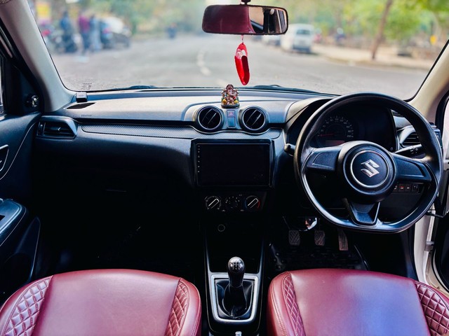 Second-hand 2021 Maruti Swift LXI BSVI for sale in New Delhi-12