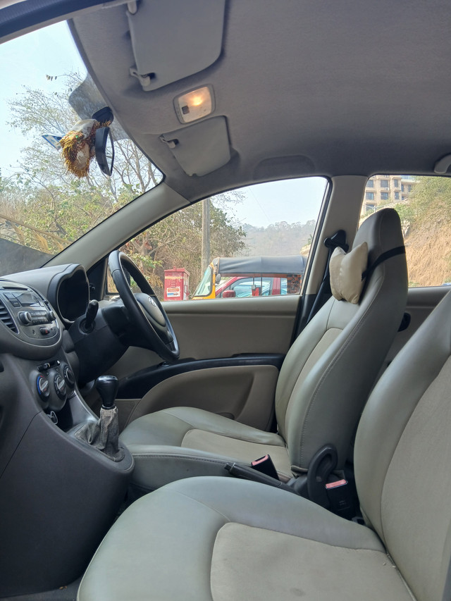 Second-hand 2011 Hyundai i10 Era 1.1 iTech SE for sale in Mumbai-8