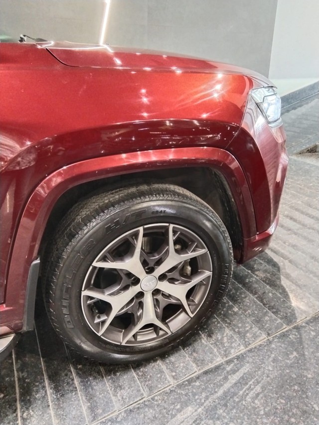 Second-hand 2023 Jeep Meridian Limited Plus AT for sale in New Delhi-6