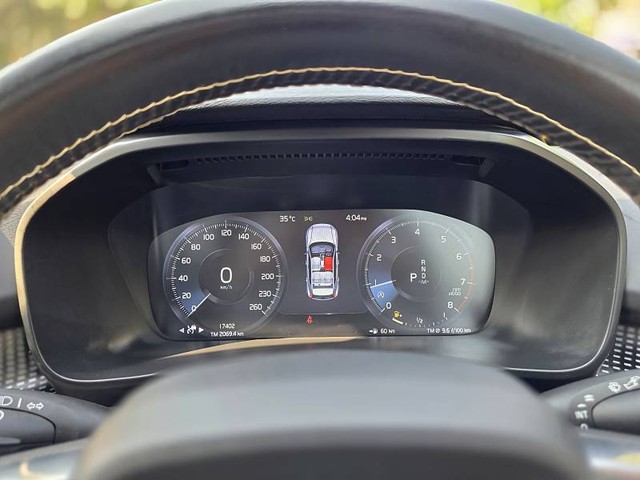 Volvo XC40 T4 R-Design Second-hand 2021 Volvo XC40 T4 R-Design for sale in Mumbai-8