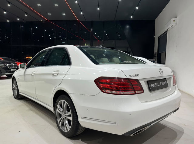 Buy Used Mercedes-Benz E-Class E250 CDI Avantgarde of 2017 model @ 13 ...