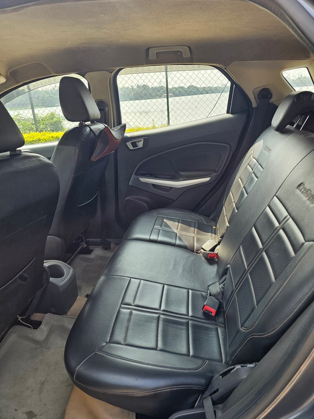 Second-hand 2017 Ford Ecosport 1.5 TDCi Ambiente BSIV for sale in Bangalore-7