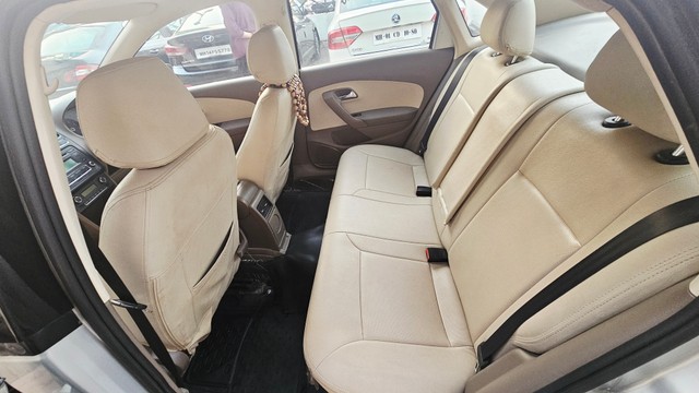 Second-hand 2012 Skoda Rapid 1.6 MPI AT Elegance for sale in Pune-11