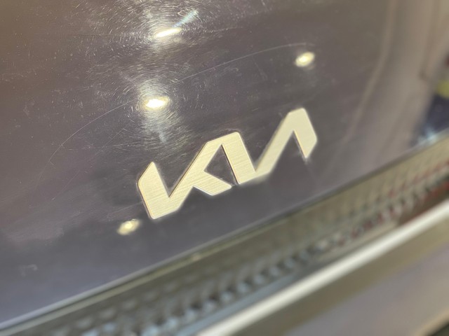 Kia Carens Gravity Second-hand 2025 Kia Carens Gravity for sale in Hyderabad-8