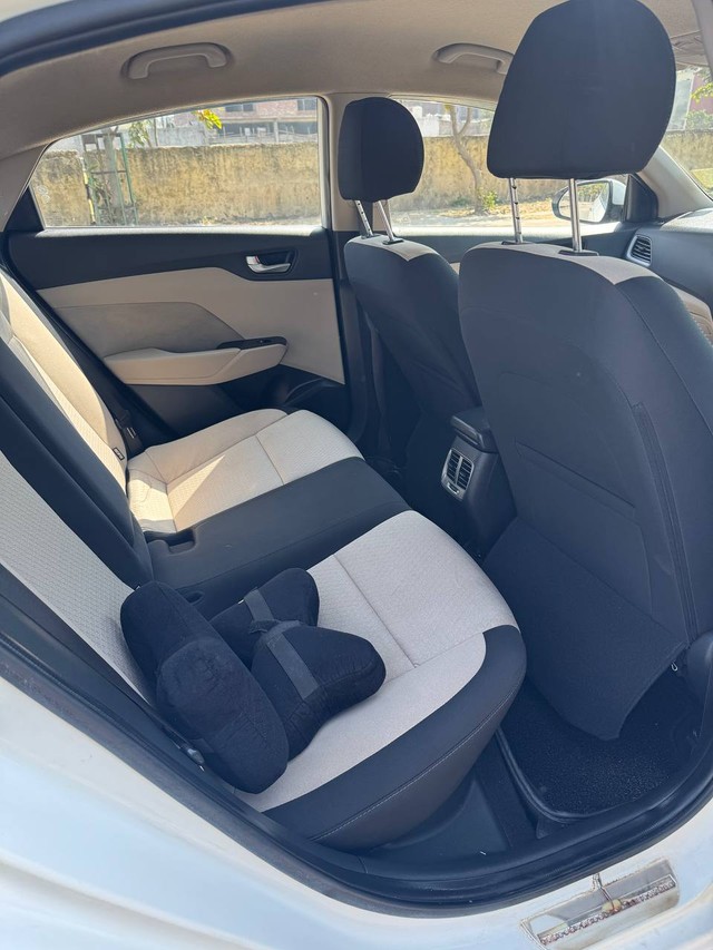 Second-hand 2019 Hyundai Verna VTVT 1.6 SX for sale in New Delhi-11