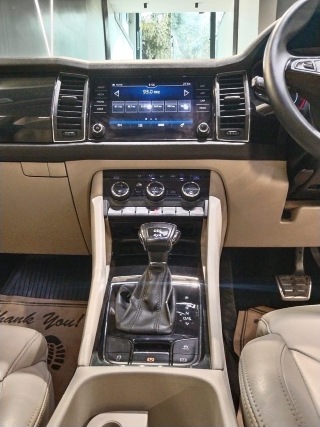 Second-hand 2019 Skoda Kodiaq 2.0 TDI Laurin Klement for sale in New Delhi-15