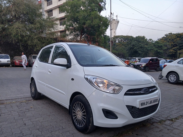 Second-hand 2011 Hyundai i10 Sportz for sale in Mumbai-0