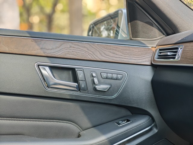 Second-hand 2016 Mercedes-Benz E-Class E250 Edition E for sale in Mumbai-19