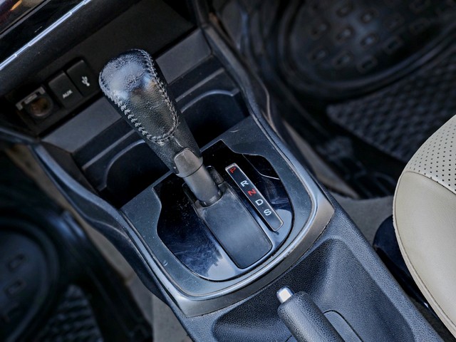 Second-hand 2015 Honda City i VTEC CVT VX for sale in New Delhi-25