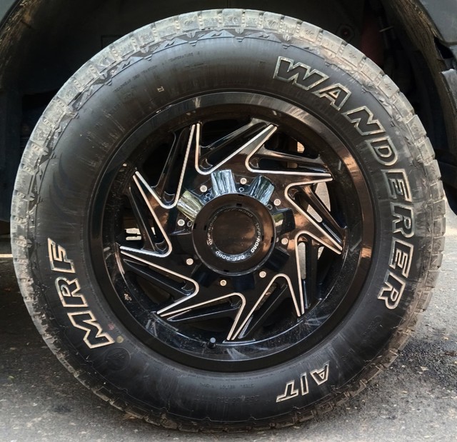 Second-hand 2022 Mahindra Thar LX 4WD Hard Top Diesel AT BSVI for sale in Ahmedabad-6