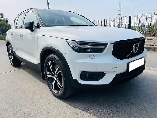 Second-hand 2020 Volvo XC40 T4 R-Design for sale in Mumbai-0