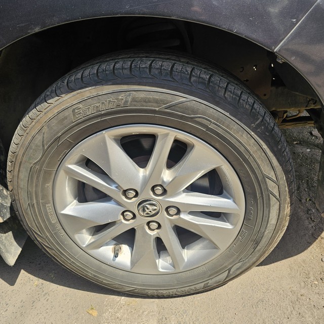 Second-hand 2019 Toyota Innova Crysta 2.4 VX MT 8S BSIV for sale in New Delhi-4