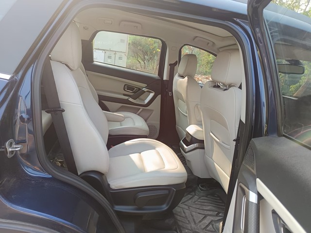 Second-hand 2021 Tata Safari XZA Plus 6 Str AT BSVI for sale in Hyderabad-10