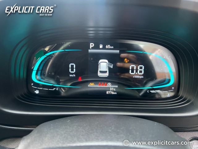 Second-hand 2024 Hyundai Venue S Opt Turbo DCT for sale in Kolkata-18