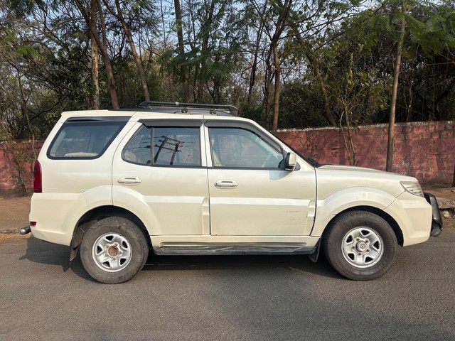 Second-hand 2013 Tata Safari Storme EX for sale in Bhopal-1