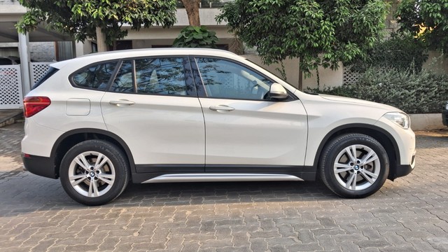 BMW X1 sDrive 20d xLine Second-hand 2020 BMW X1 sDrive 20d xLine for sale in Coimbatore-1