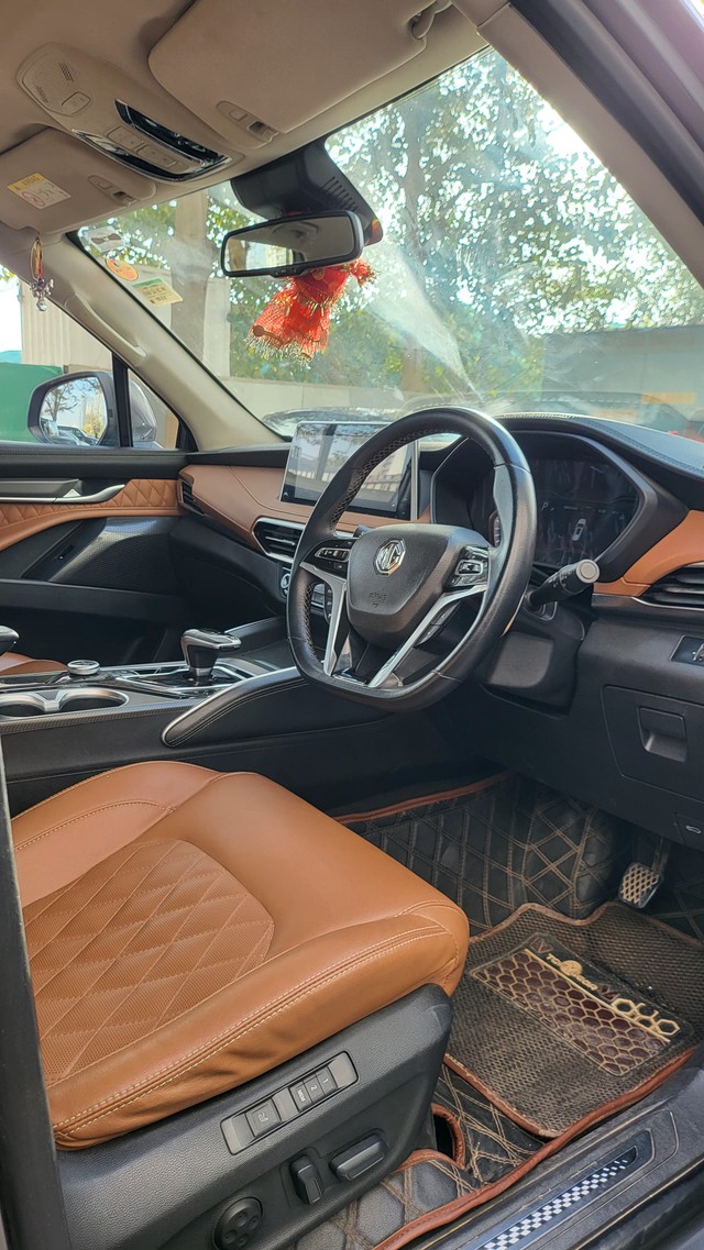 Second-hand 2021 MG Gloster Savvy 6-Str for sale in Faridabad-12