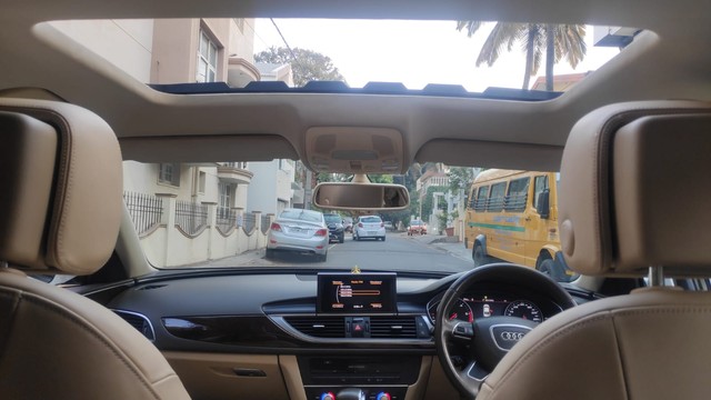 Second-hand 2012 Audi A6 2.0 TDI Premium Plus for sale in Bangalore-9