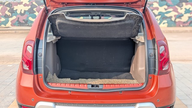 Second-hand 2016 Renault Duster 85PS Diesel RxZ for sale in Kalyan-14