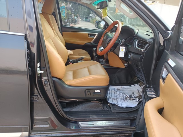 Toyota Fortuner 4X4 Diesel Second-hand 2023 Toyota Fortuner 4X4 Diesel for sale in Hyderabad-9