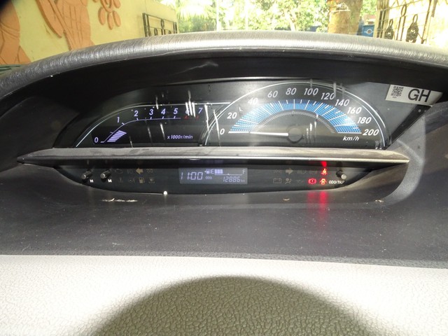 Second-hand 2011 Toyota Etios VX for sale in Kolkata-7