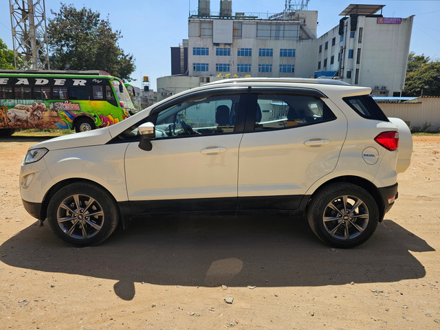 Second-hand 2020 Ford Ecosport 1.5 Diesel Titanium for sale in Bangalore-3
