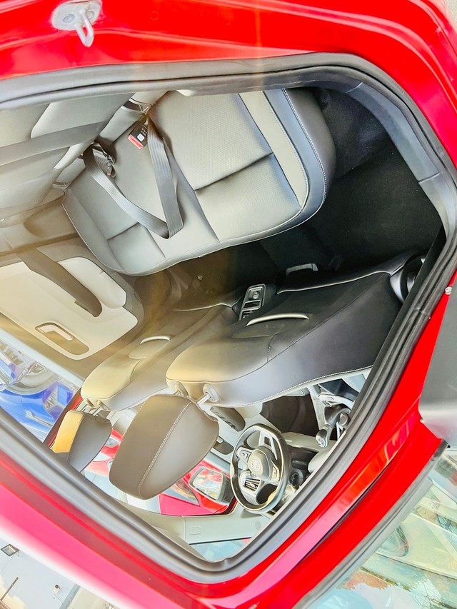 Tata Altroz XZ Plus S Second-hand 2023 Tata Altroz XZ Plus S for sale in Faridabad-13