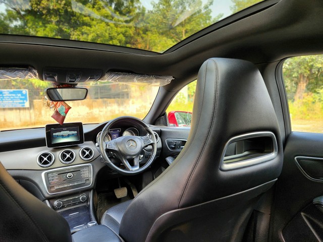 Second-hand 2016 Mercedes-Benz CLA 200 Sport Edition for sale in New Delhi-25