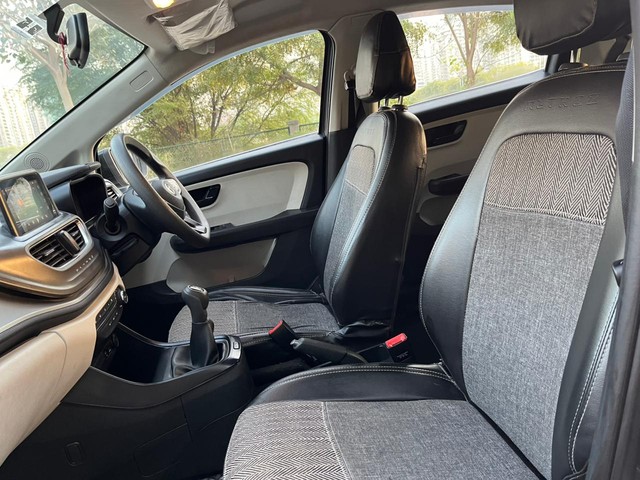 Tata Altroz XT Second-hand 2024 Tata Altroz XT for sale in Noida-11