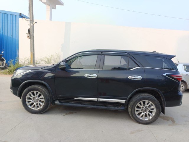 Toyota Fortuner 4X4 Diesel Second-hand 2023 Toyota Fortuner 4X4 Diesel for sale in Hyderabad-3