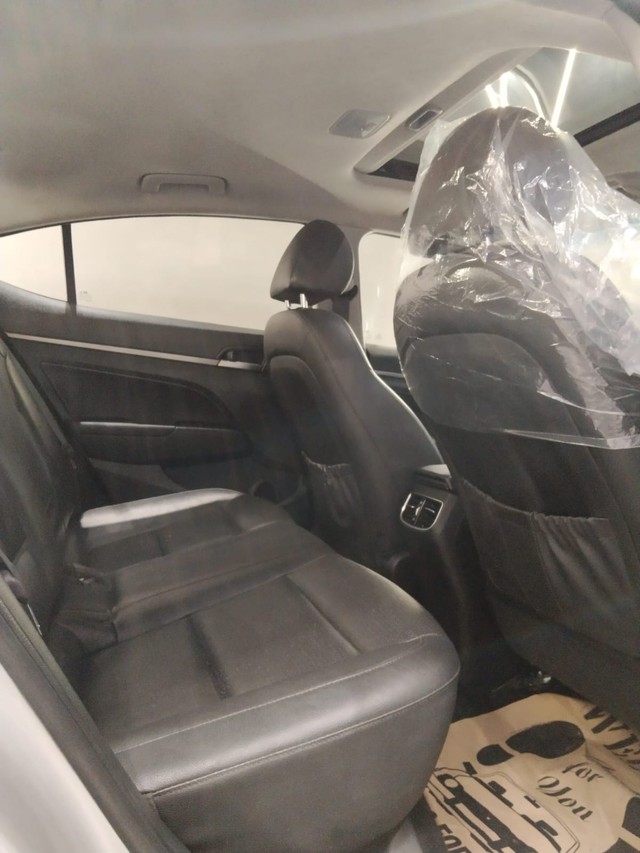 Second-hand 2018 Hyundai Elantra 2.0 SX Option AT for sale in New Delhi-7