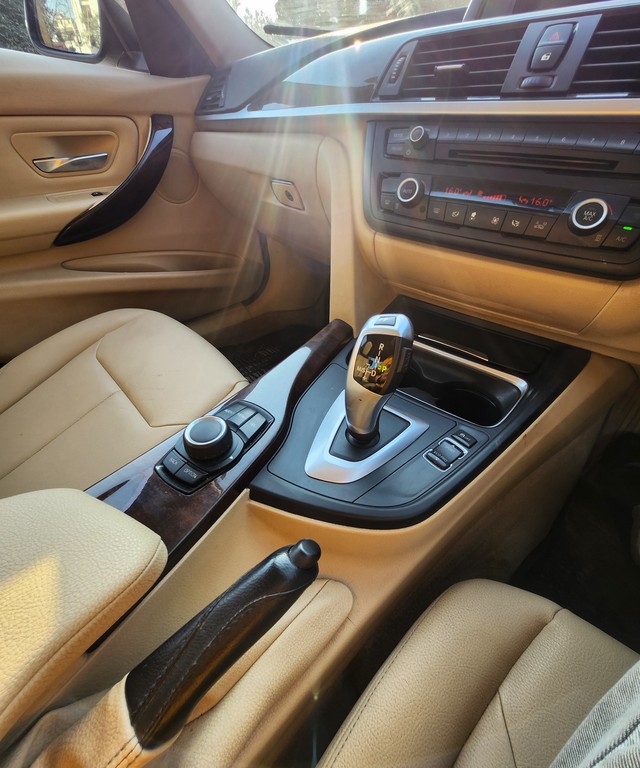 Second-hand 2016 BMW 3 Series 320d for sale in New Delhi-13