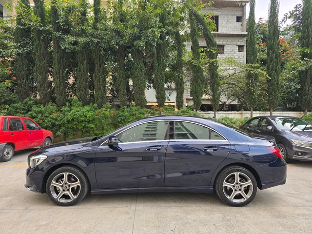 Second-hand 2018 Mercedes-Benz CLA 200 CDI Sport for sale in Bangalore-3