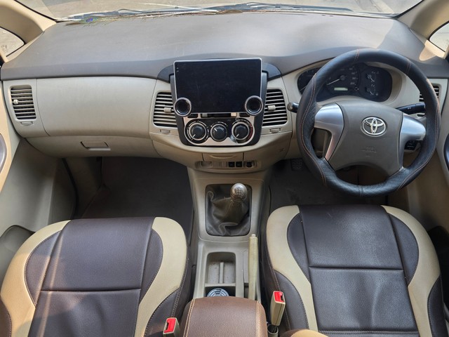 Second-hand 2014 Toyota Innova 2.5 G (Diesel) 7 Seater BS IV for sale in Mumbai-25